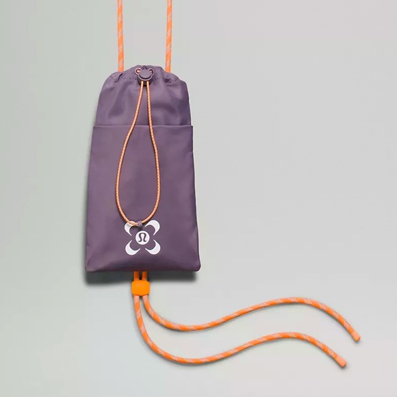 lululemon athletica Handbags - Lululemon SeaWheeze 2021 Forward Crossbody Pouch